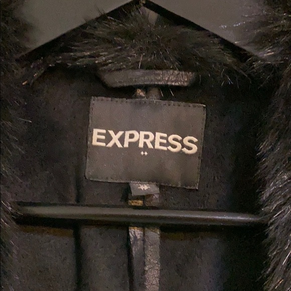Express faux fur coat - Picture 3 of 4